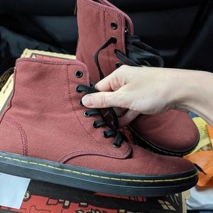 Dr.marten's Shoreditch red boots